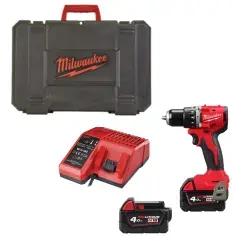 Perceuse visseuse à percussion M18 18 V M18 BLPDRC-402C brushless + 2 batteries 4 Ah + chargeur en coffret MILWAUKEE 4933492824 Prix Réduit